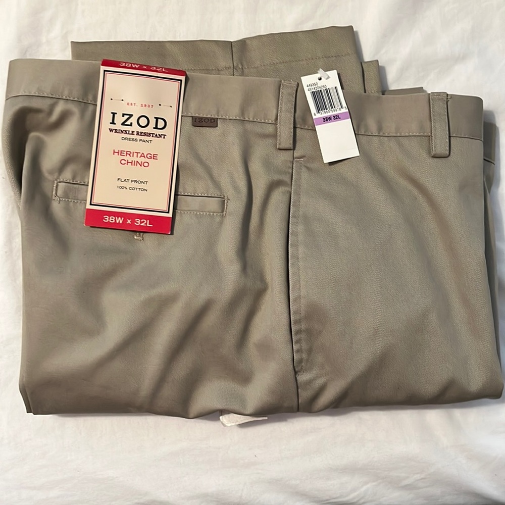 Mens Khaki Chinos Izod NWT 38/32